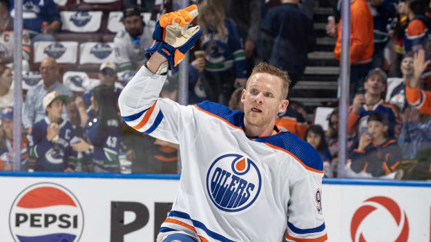 Edmonton Oilers v Vancouver Canucks - Game Two