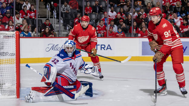 New York Rangers v Detroit Red Wings