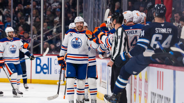 Edmonton Oilers v Winnipeg Jets