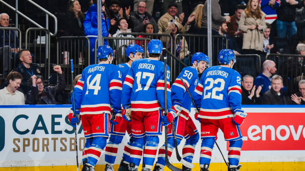 Toronto Maple Leafs v New York Rangers