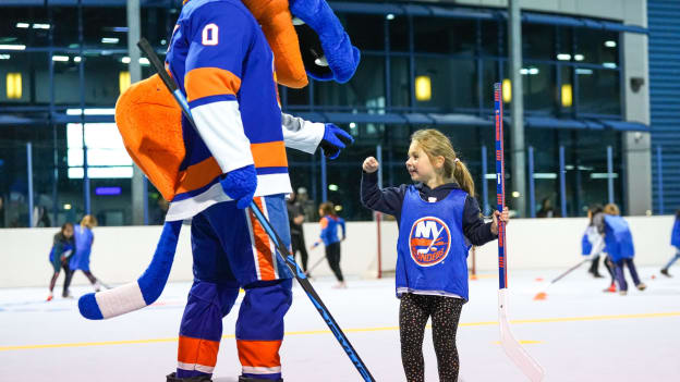 PHOTOS: Try Street Hockey for Free with Girl Scouts of Nassau County