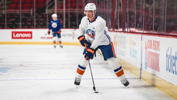 PHOTOS: Islanders Morning Skate Nov. 30