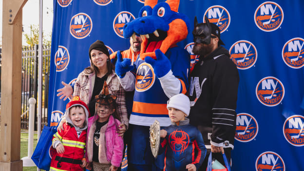 20251101_Sparky_Spooktacular_THEPARK-35