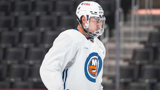 PHOTOS: Islanders Practice Feb. 28