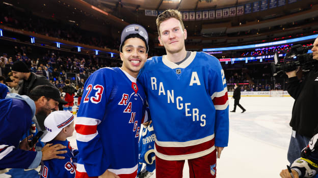 MF_NYR_040826_MF1_5174