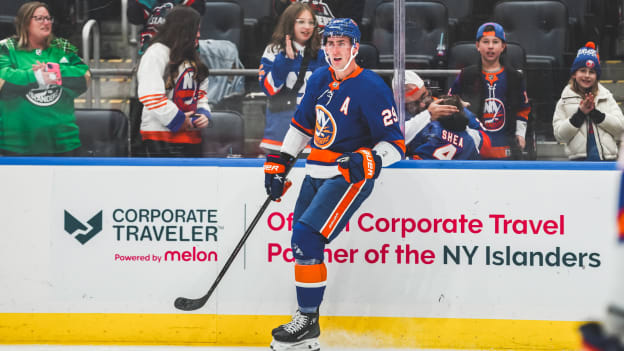 UBS Postgame Photos: Islanders 3, Flyers 2