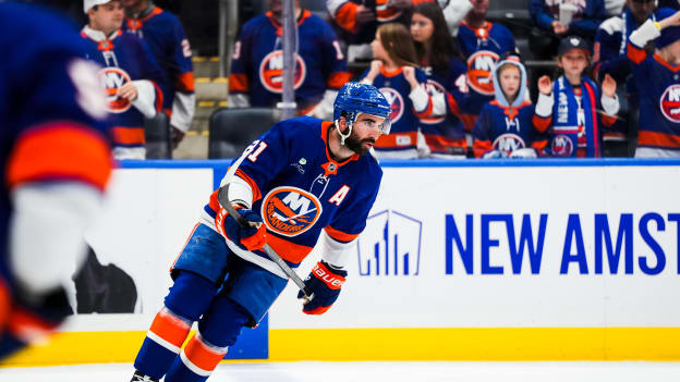 20251126_BOS_NYI_WARMUPS-3