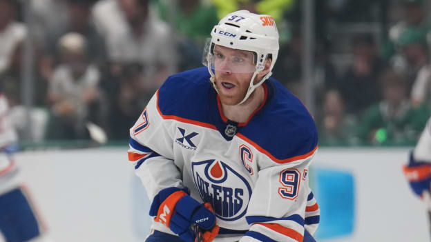 Edmonton Oilers v Dallas Stars