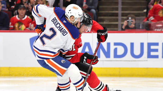 Edmonton Oilers v Chicago Blackhawks