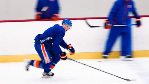 PHOTOS: Islanders Morning Skate Jan. 9
