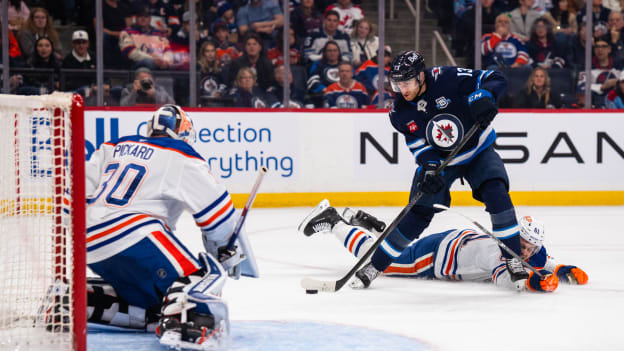 Edmonton Oilers v Winnipeg Jets