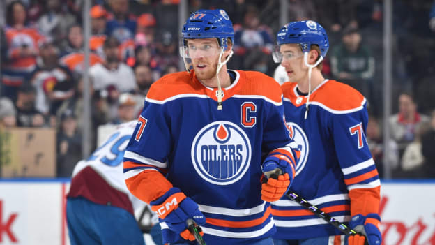 GALLERY: Oilers vs. Avalanche