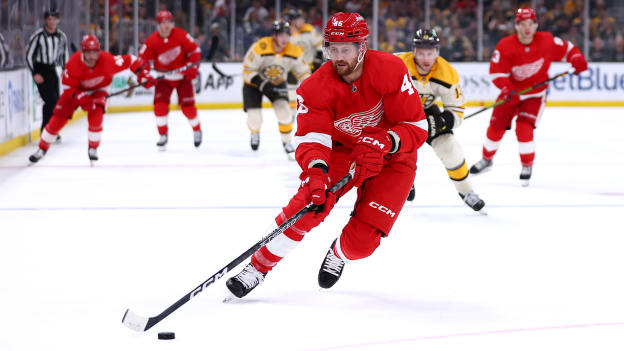 Carolina Hurricanes fall to Detroit Red Wings in NHL game