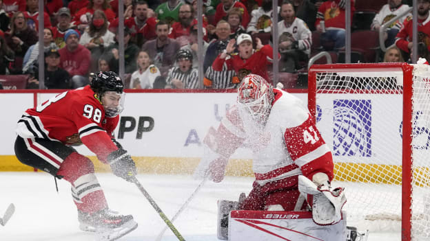 Detroit Red Wings v Chicago Blackhawks