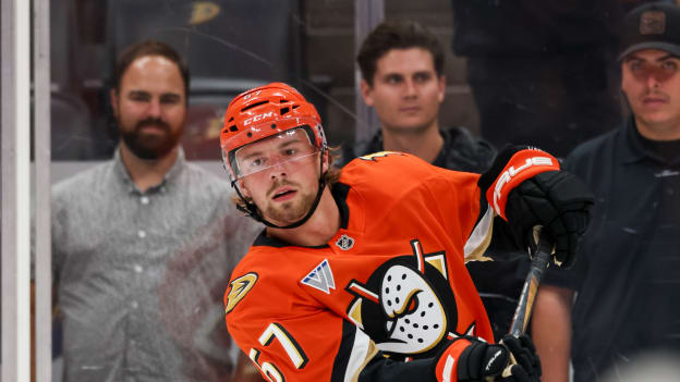 20250924_Kings_Ducks_Robinson_0079