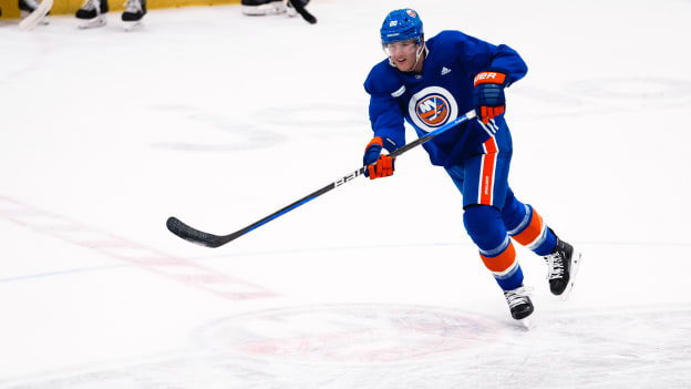PHOTOS: Islanders Morning Skate Jan. 9