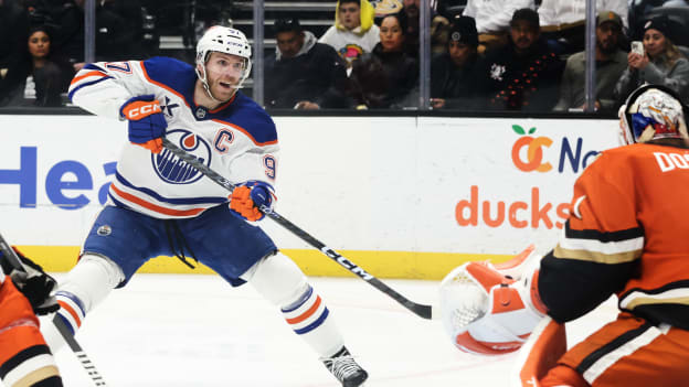 Edmonton Oilers v Anaheim Ducks