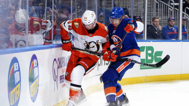 UBS Postgame Photos: Ducks 3, Islanders 1