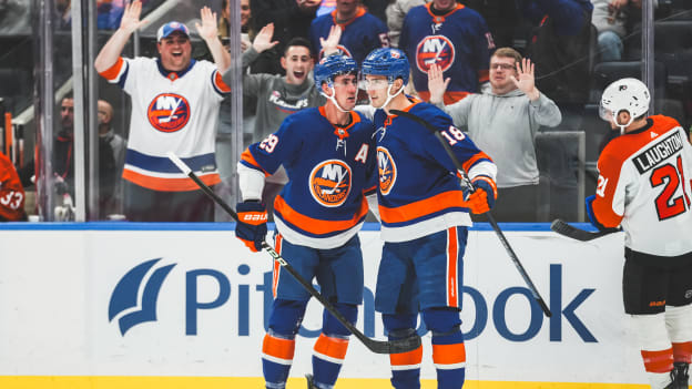 UBS Postgame Photos: Islanders 3, Flyers 2