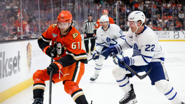 42059500_Toronto_Maple_Leafs_v_Anaheim_Ducks_Deleted_User_20260331_030416