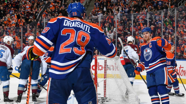 GALLERY: Oilers vs. Avalanche