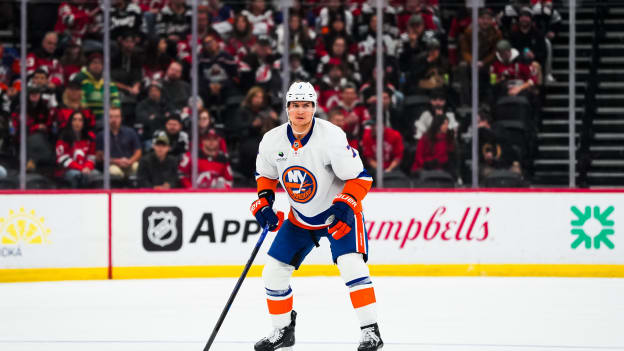 20251110_NJD_NYI_p1_GETTY-15