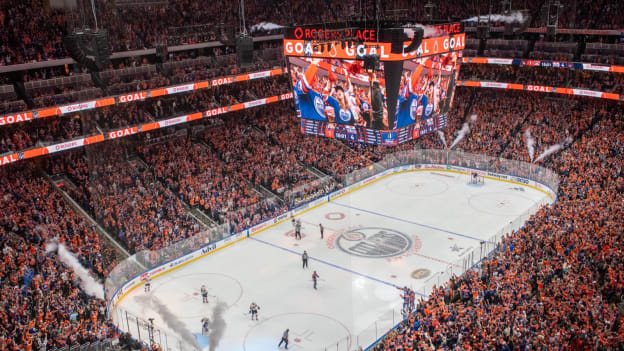 776155451AD152_oilers_panthers_1600