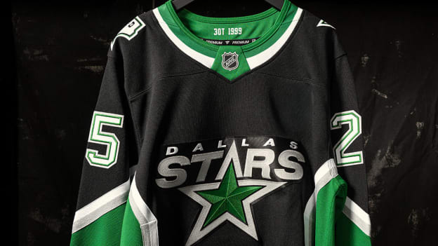 Third Jersey Retail_1029 × 1200