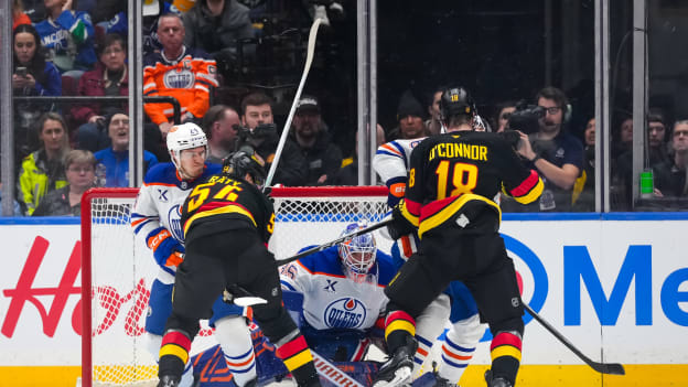 Edmonton Oilers v Vancouver Canucks