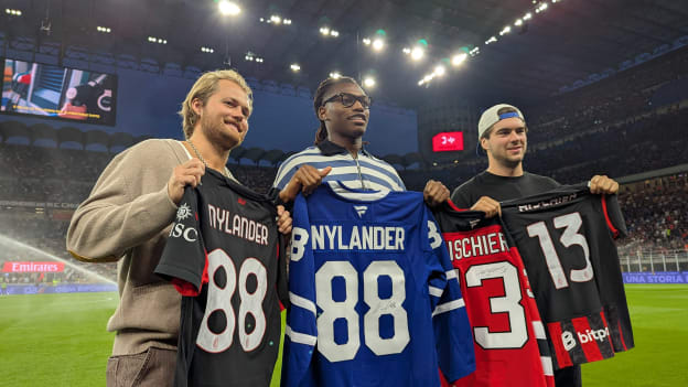 NHL na fotbale. Hráče uchvátila atmosféra v Miláně