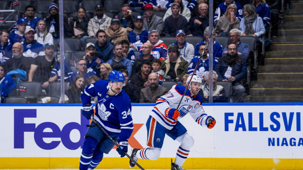 Edmonton Oilers v Toronto Maple Leafs