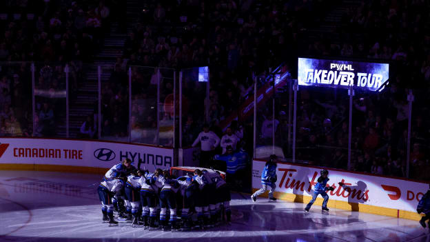 20260401_PWHL_FLA0371_JP