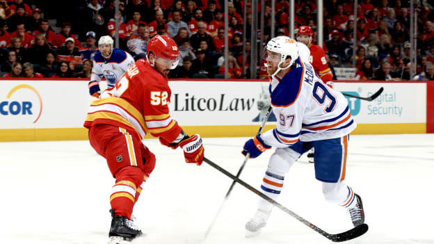 Edmonton Oilers v Calgary Flames