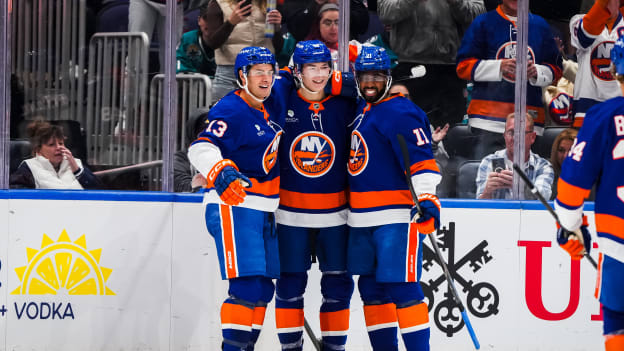 20251016_P2_GOAL_SCHAEFER_NYI_SJS-3