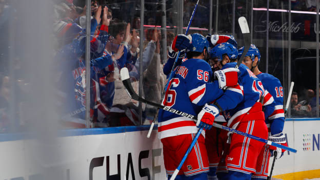 Boston Bruins v New York Rangers