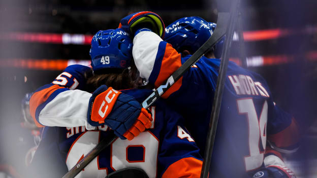 20251202_TBL_NYI_p2_GOAL_horvat-5