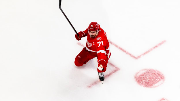 2025_12_23_DAL_ZS-81