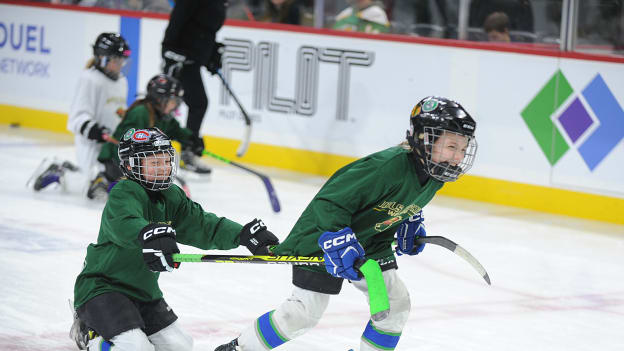 girls hockey 2024 29b