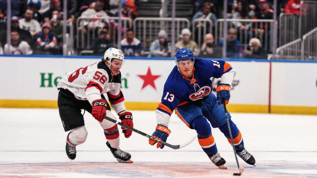 PHOTOS: Islanders 5, Devils 1