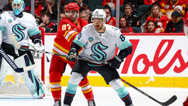 20251218_CGY_vs_SEA_FLA0188_GT