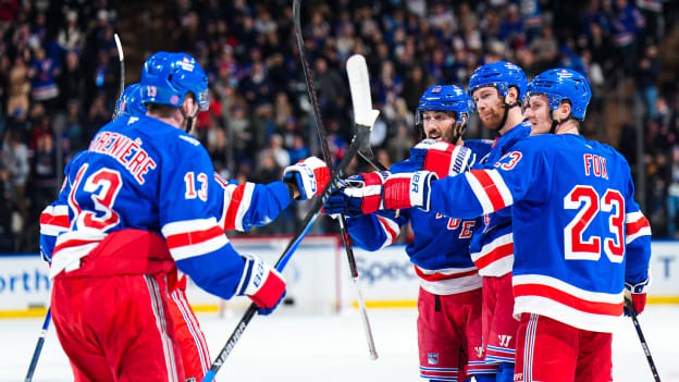 Nashville Predators v New York Rangers