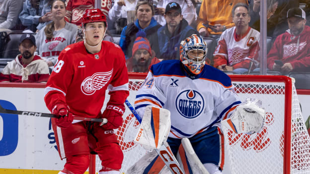 Edmonton Oilers v Detroit Red Wings