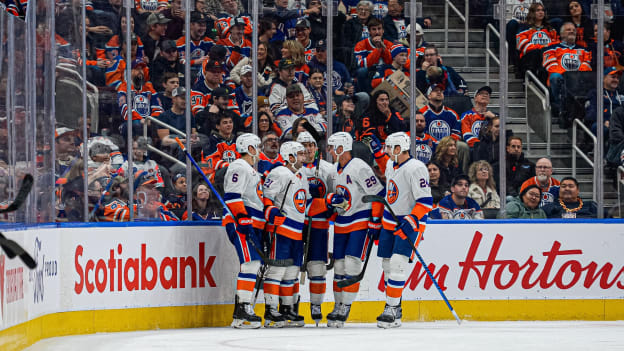 UBS Postgame Photos: Oilers 4, Islanders 3 OT