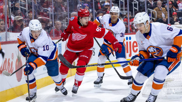 UBS Postgame Photos: Red Wings 2, Islanders 1