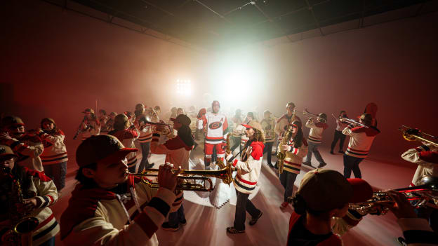 250806_Creative_Away_Jersey_Stage_Set_JL200392