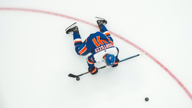 UBS Postgame Photos: Islanders 3, Kings 2 OT