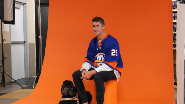 Islanders Pucks and Paws Calendar Shoot 2023