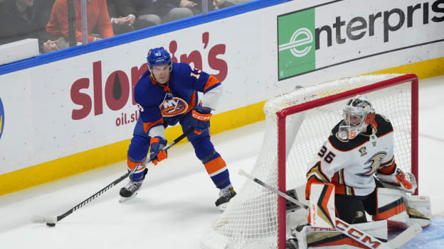 UBS Postgame Photos: Islanders 4, Ducks 3