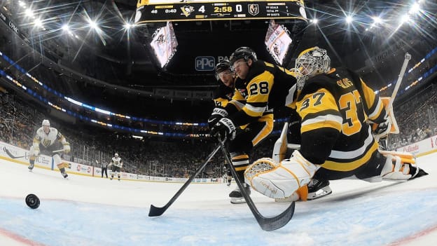 Silovs mantiene su portería en blanco ante los Golden Knights