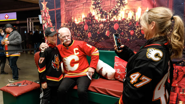 20251206_CGY_vs_UTA_FLA0251_JP